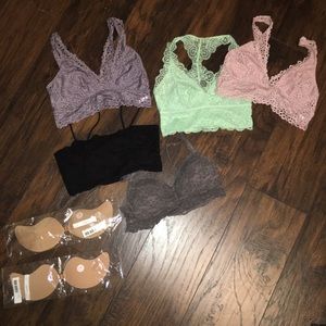 Bundle 6 medium Bralettes